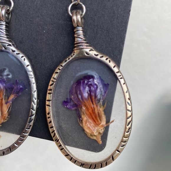 Hand Crafted Drop Earrings, Dried Forget Me Not set in a Silver Oval - Picture 8 of 8